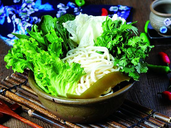 鑫枫林砂锅麻辣烫